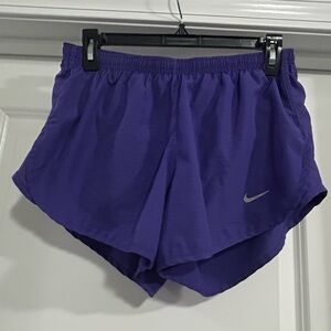 Nike‎ Purple Athletic Shorts Lightweight Moisture-Wicking
